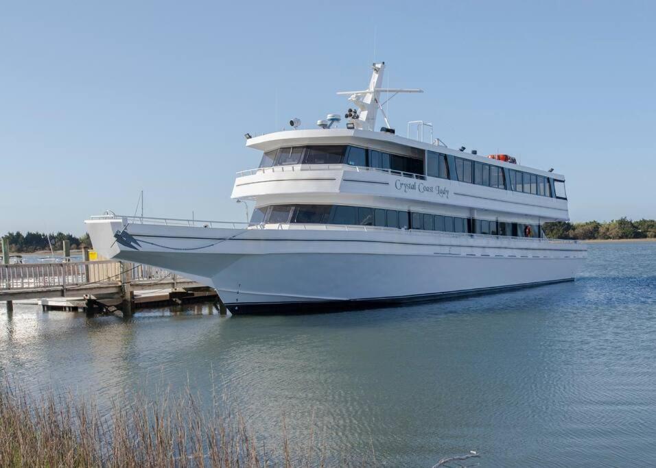Beaufort Harbour Suites East Lodge Exterior photo
